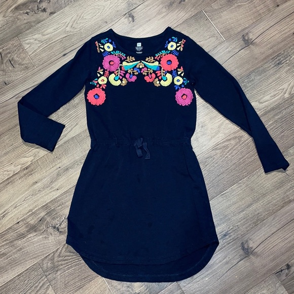 TEA Navy Embroidered Tunic sz 8 - Picture 1 of 3